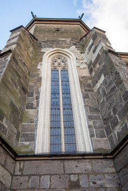 Hronsky Benadik köyündeki Saint Benedict Bazilikası. Slovakya.