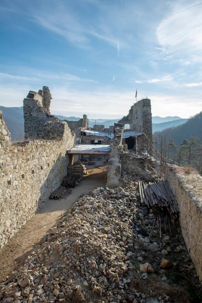 Ruinas Del Castillo Gótico Medieval Reviste Castillo Podzamcie Revistske Países — Foto de Stock