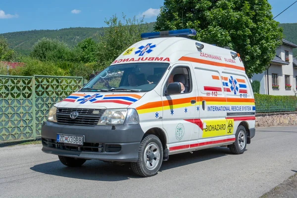 Nova Bana Slovakia July 2022 Ambulance Escort Car Road Bicycle — Zdjęcie stockowe