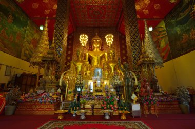 wat phra Tapınağı Budizm Buda heykeli bu hariphunchai