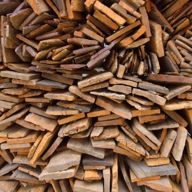 eski ahşap tahta yığını