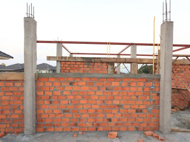 yapı ve inşaat ev, yapılan duvar tuğla
