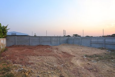 Satılık veya inşaat için boş arazi