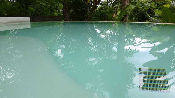 Schwimmbad Garten — Stockfoto