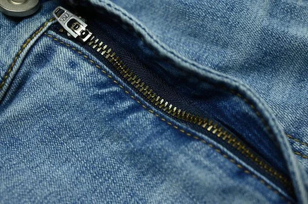 Zip Métallique Sur Jeans Bleu — Photo