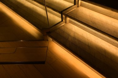 Staricase üzerindeki ışık, iç tasarım