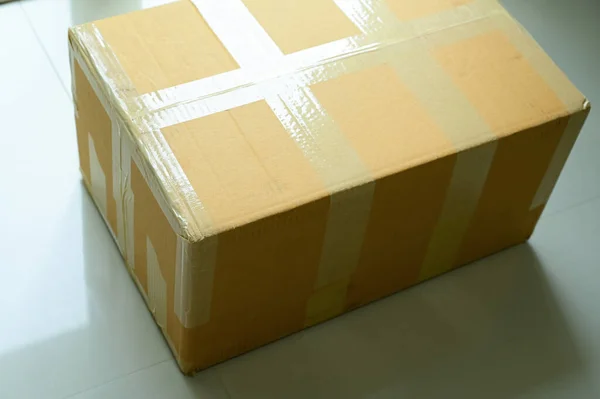 Scatola Marrone Imballaggio Spedizione Carta Strutturata — Foto Stock
