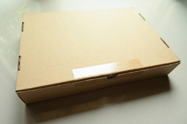 Kargo için kahverengi kutu ambalajı, kağıt desenli