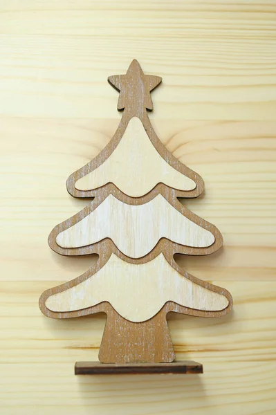 Dřevěný Vánoční Stromek Stole Oslavný Design — Stock fotografie