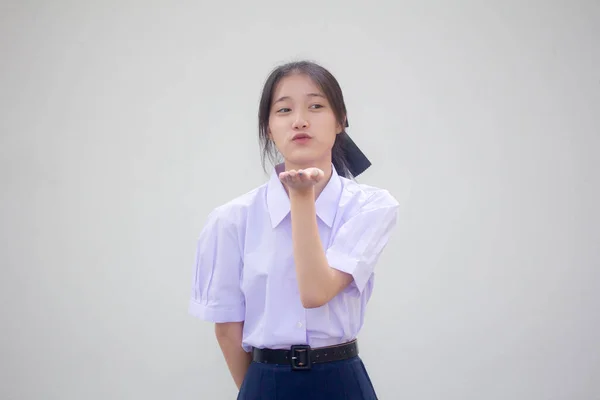 Ασία Thai Γυμνάσιο Στολή Μαθητή Όμορφο Κορίτσι Στείλτε Ένα Φιλί — Φωτογραφία Αρχείου