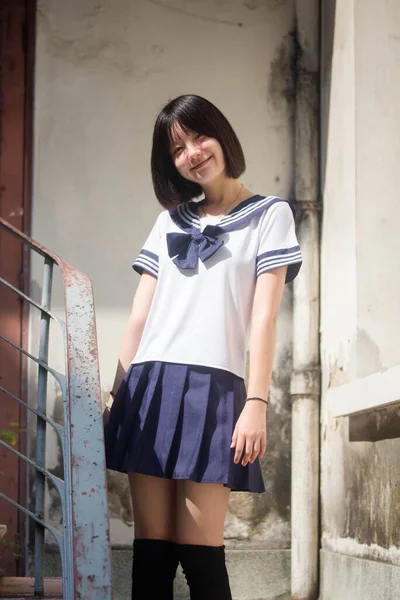 Japonês Teen Bela Menina Estudante Sorriso Relaxar — Fotografia de Stock