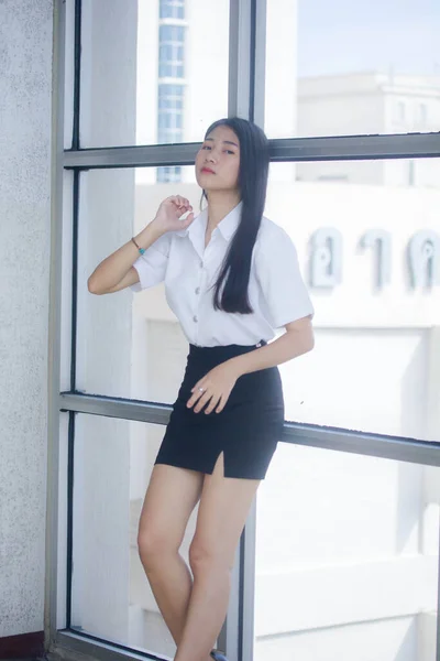 Thai Adult Student University Uniform Beautiful Girl Smile Relax — Stock Photo, Image