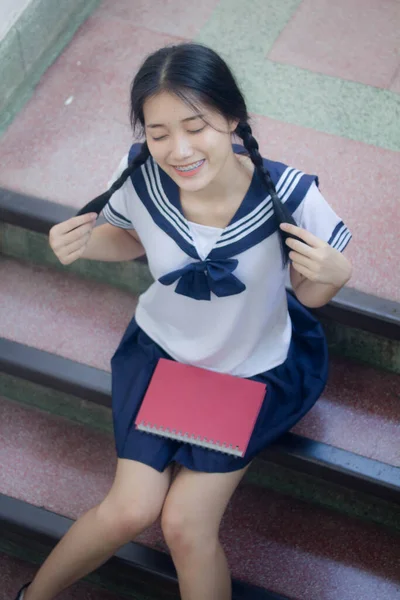 Japans Tiener Mooi Meisje Student Uniform Gelukkig Ontspannen — Stockfoto