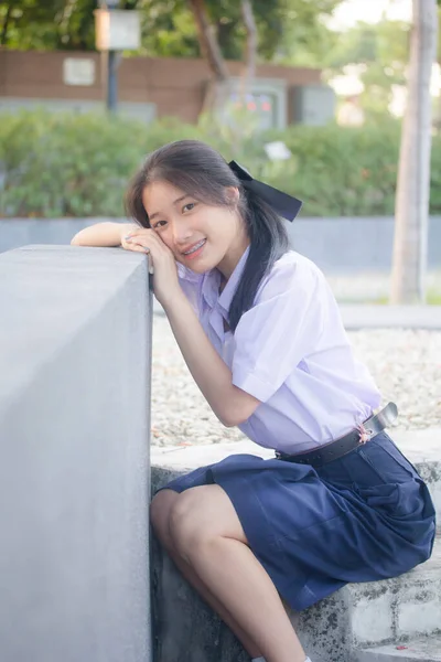 Porträtt Thai Gymnasiet Student Uniform Tonåring Vacker Flicka Glad Och — Stockfoto