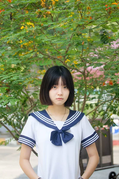 Japonês Teen Bela Menina Estudante Sorriso Relaxar — Fotografia de Stock