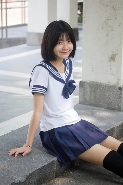 Japonés Adolescente Hermosa Chica Estudiante Sonrisa Relajarse —  Fotos de Stock