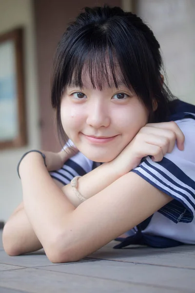 Japonês Teen Bela Menina Estudante Sorriso Relaxar — Fotografia de Stock