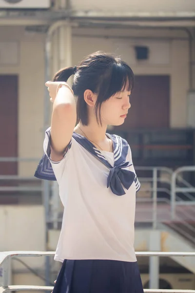 Japonais Adolescent Belle Fille Dans Étudiant Sourire Détendre — Photo