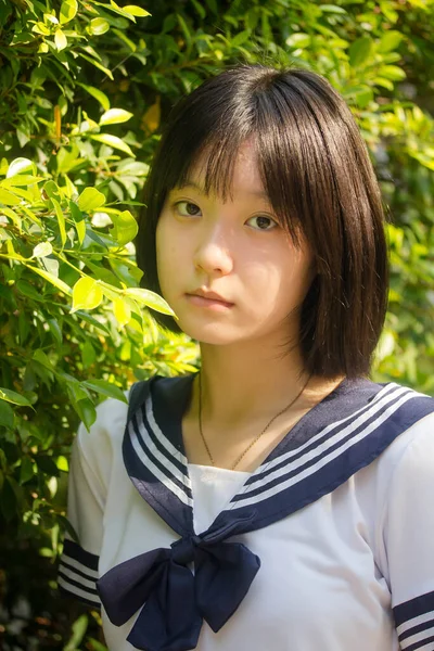 Japans Tiener Mooi Meisje Student Glimlach Ontspannen — Stockfoto