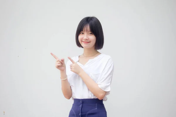 Asiatisch Thai Teen Weiß Shirt Hübsch Mädchen Pointing — Stockfoto