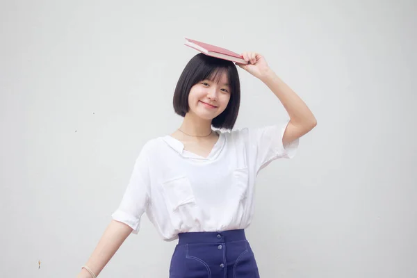 Asiático Tailandés Adolescente Blanco Camiseta Hermosa Chica Leer Libro —  Fotos de Stock