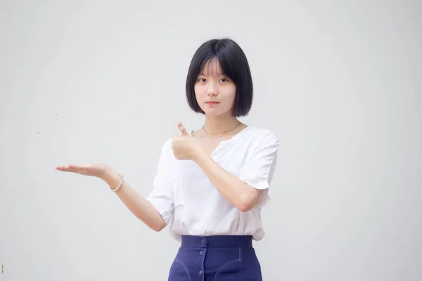 Ázsiai Thai Tini Fehér Póló Gyönyörű Lány Show Hand — Stock Fotó