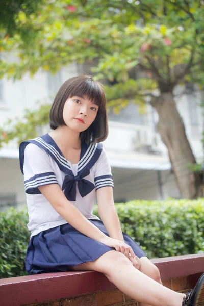 Japonês Teen Bela Menina Estudante Sorriso Relaxar — Fotografia de Stock