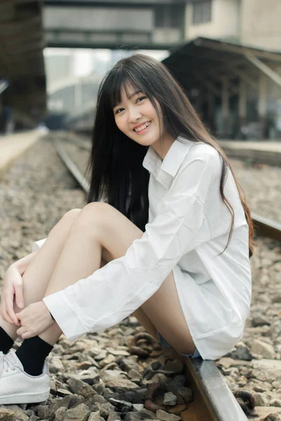 Portrait Thai Japan Adult Beautiful Girl White Shirt Blue Jeans — Stock Photo, Image