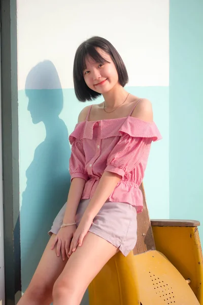 Asia Thajská Teen Růžové Tričko Krásná Dívka — Stock fotografie