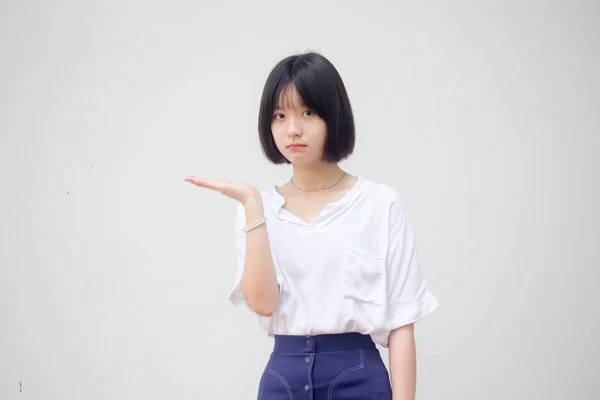 Asiatisch Thai Teen Weiß Shirt Hübsch Mädchen Zeigen Hand — Stockfoto