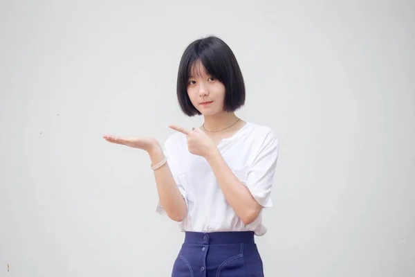 Asiático Tailandés Adolescente Blanco Camiseta Hermosa Chica Espectáculo Mano — Foto de Stock