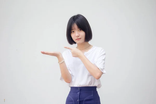 Asiático Tailandés Adolescente Blanco Camiseta Hermosa Chica Espectáculo Mano —  Fotos de Stock