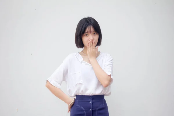 Asiático Tailandés Adolescente Blanco Camiseta Hermosa Chica Silenciosamente — Foto de Stock