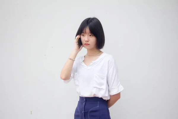 Ásia Tailandês Japonês Adolescente Branco Shirt Bela Menina Chamando Inteligente — Fotografia de Stock