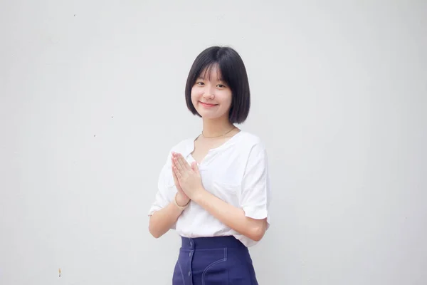 Asia Thai Teen White Tişörtü Güzel Kız Thai Saygı Göster — Stok fotoğraf