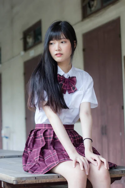 Japonais Adolescent Belle Fille Dans Étudiant Sourire Détendre — Photo