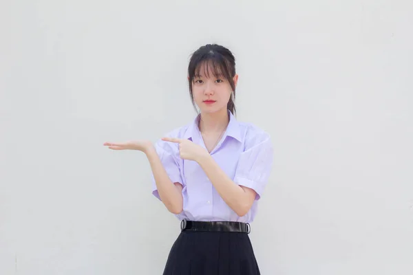 Ásia Tailandês Estudante Ensino Médio Uniforme Bela Menina Mostrar Mão — Fotografia de Stock