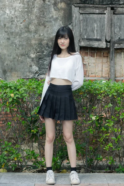 Portrait Von Thai Adult Beautiful Girl White Shirt Black Rock — Stockfoto