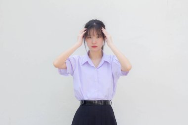 Asya Taylandlı lise öğrencisi üniforması. Güzel bir kız.