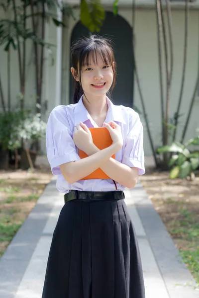Asia Tailandesa Escuela Secundaria Estudiante Uniforme Hermosa Chica Sonrisa Relajarse — Foto de Stock
