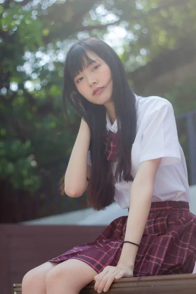 Japonais Adolescent Belle Fille Dans Étudiant Sourire Détendre — Photo