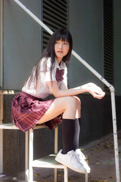 Japanisch Teen Hübsch Mädchen Student Smile Und Entspannen — Stockfoto