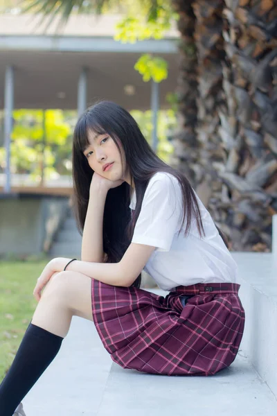 Japonais Adolescent Belle Fille Dans Étudiant Sourire Détendre — Photo