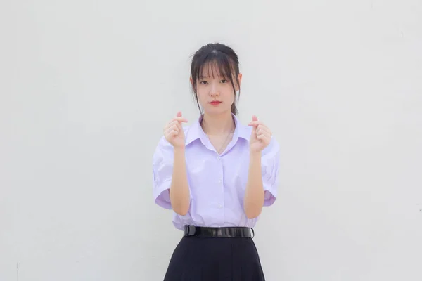 Asia Thai High School Student Uniform Beautiful Girl Give Heart — 图库照片