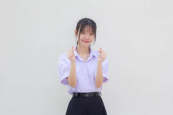 Asia Thai High School Student Uniform Beautiful Girl Give Heart — Stockfoto