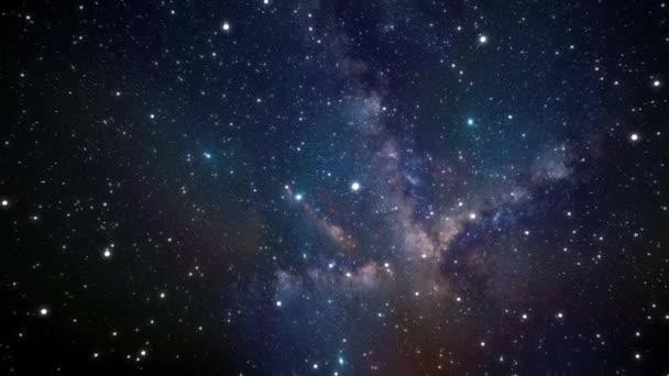 Voyage spatial à travers un amas d'étoiles et de galaxies à la rencontre de mondes inconnus. Des milliards d'étoiles dans la galaxie de la Voie lactée. — Video