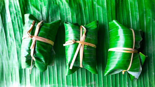 Bundle Bananas Sticky Rice Banana Leaves — Stock Photo, Image