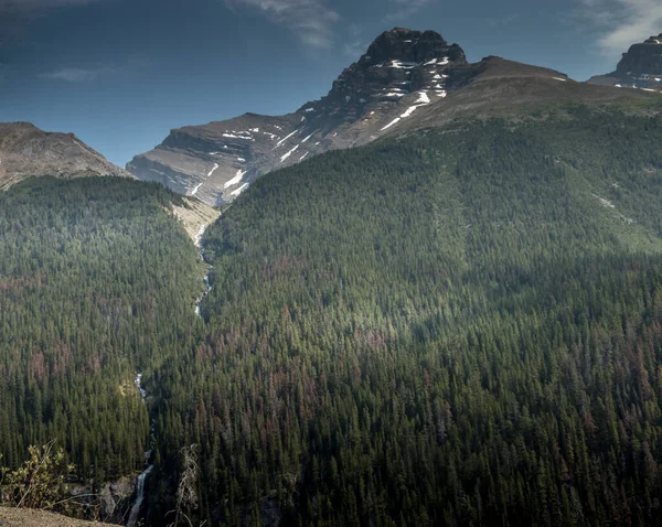 Wodospad Bridal Viel Falls Płynie Parku Narodowego Huntington Glacier Banff — Zdjęcie stockowe