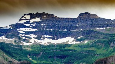 Cameron Lake Waterton Gölleri Ulusal Parkı Alberta Kanada