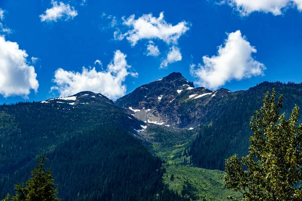 Προβολές Κατά Μήκος Του Δρόμου Hwy Glacier National Park British — Φωτογραφία Αρχείου